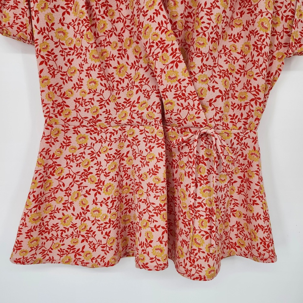 Pink Red Yellow‎ Floral Faux Wrap Top Large Boho Contemporary Colorful Cottage - Picture 4 of 7